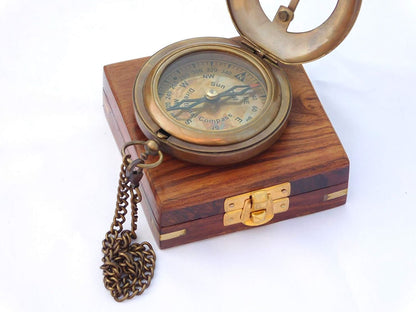 Personalized Compass - Engraved compass - Wood Box / Leather Pouch - Wedding gift, Birthday Gift, Groomsmen gift, Mens Gift, mothers day