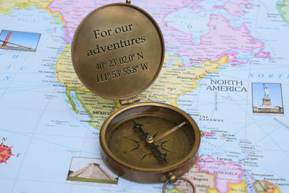 photo compass, personalized compass, picture compass, groomsmen gift, corporate gift idea, engraved compass, anniversary gift, valentines
