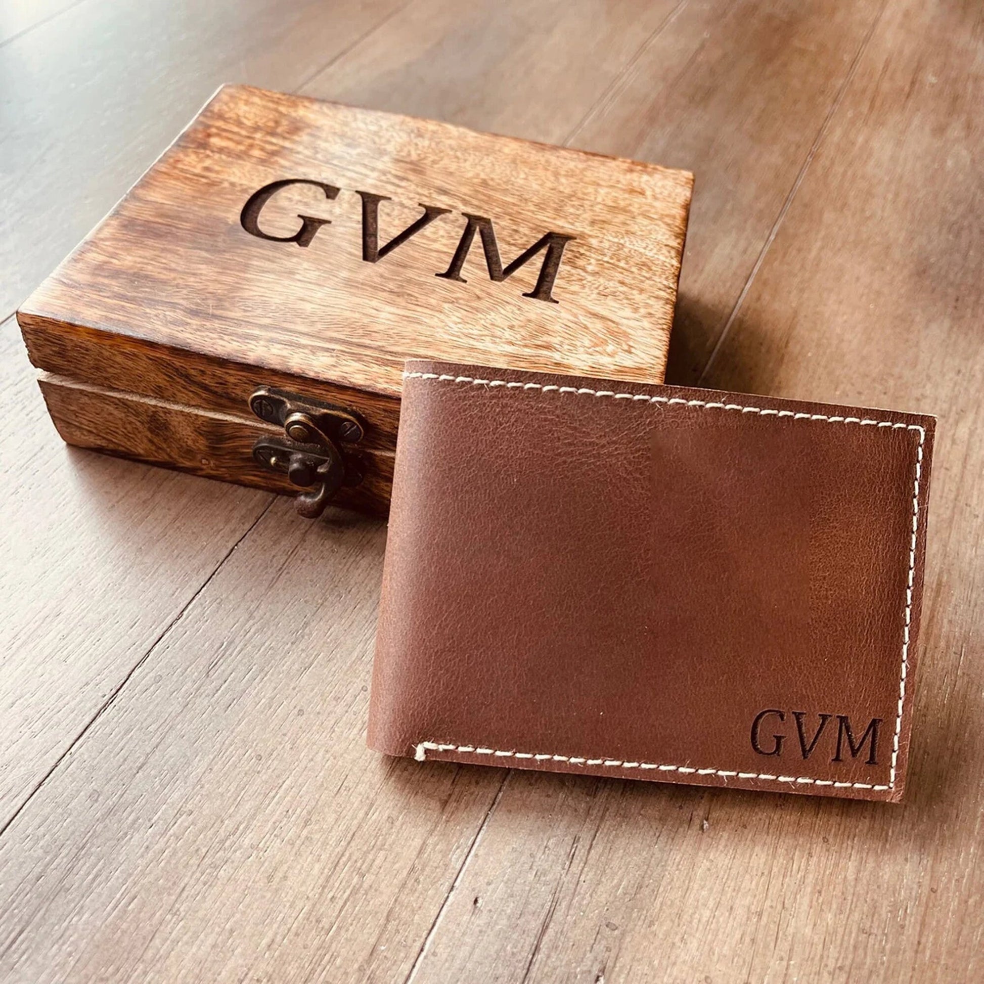 Men's Personalized Minimalist Leather Wallet